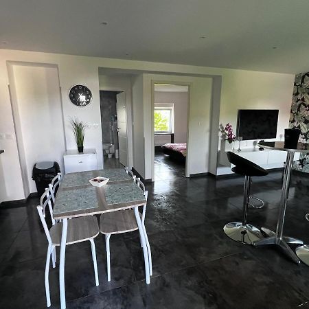 Superbe Appartement Danjoutin Exterior photo