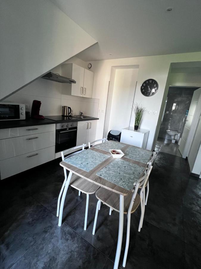 Superbe Appartement Danjoutin Exterior photo