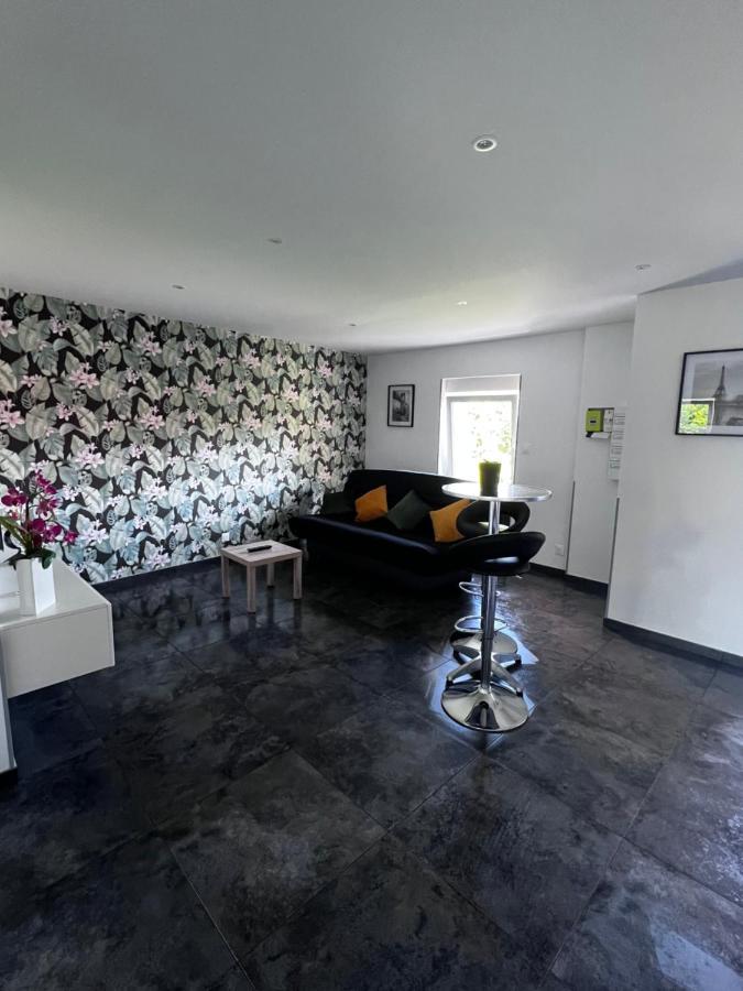 Superbe Appartement Danjoutin Exterior photo