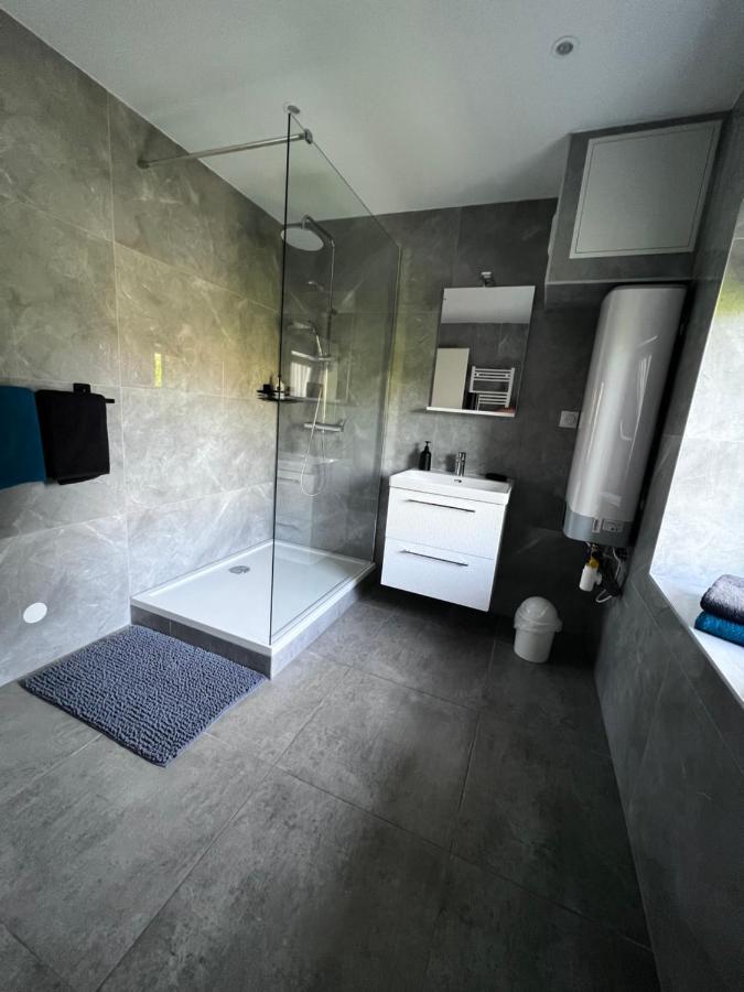 Superbe Appartement Danjoutin Exterior photo
